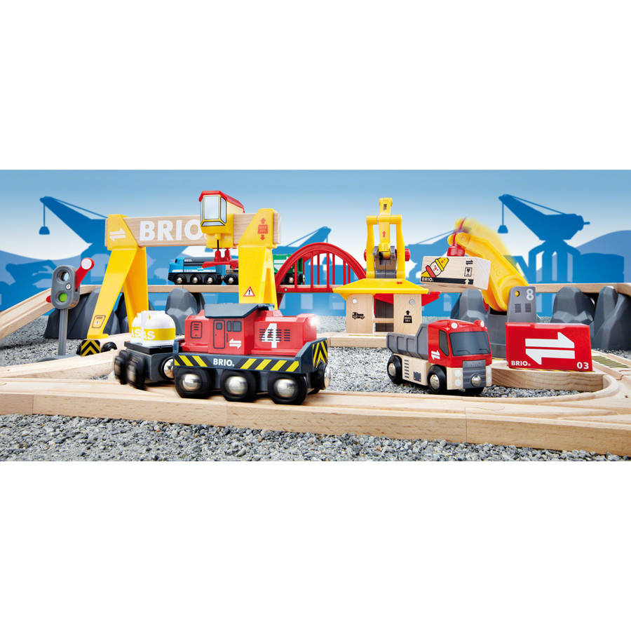 BRIO Cargo Railway Deluxe Set 33097