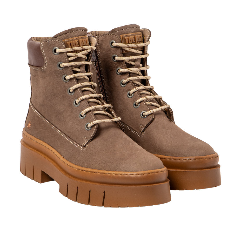 The Art Company 1967 Nobuck Taupe/Amberes Ankle Boots