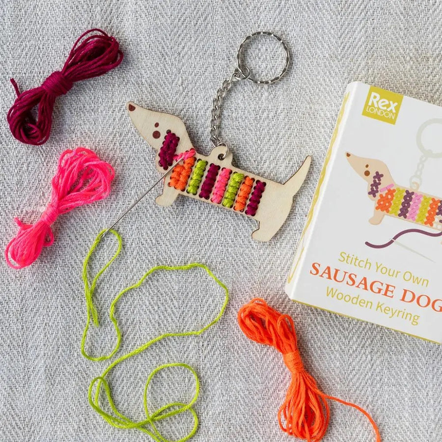 Rex London Stitch your own keyring - Sausage Dog 31029