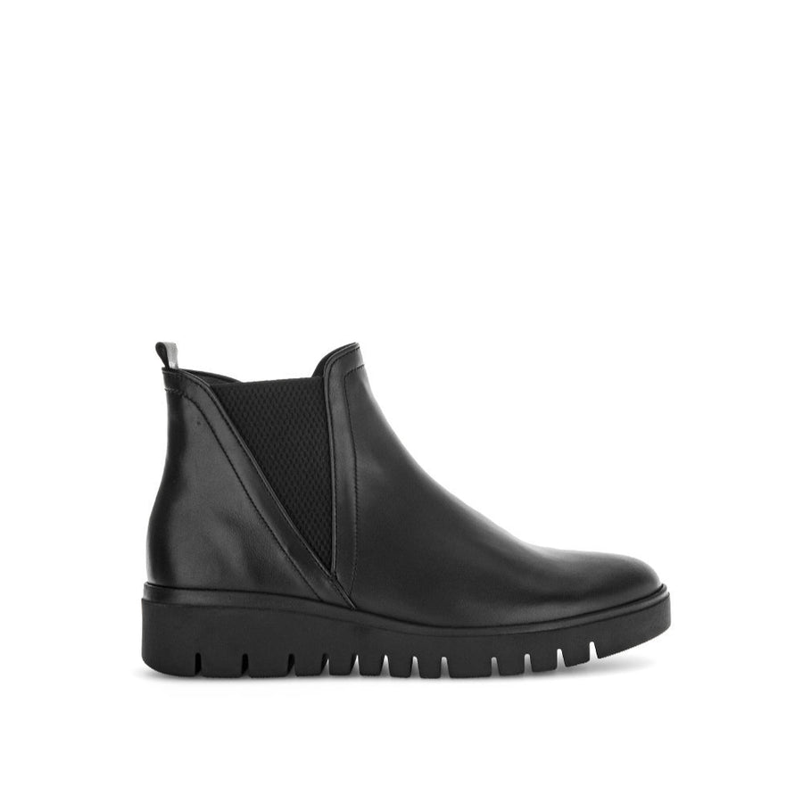 Gabor Dublin 72.061.57 Black Ankle Boots