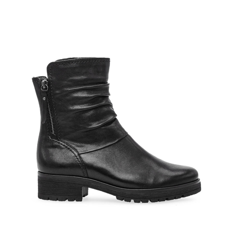 Gabor Zola 72.092.27 Black Ankle Boots