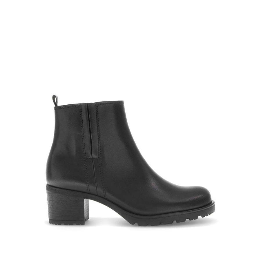 Gabor Debut 72.803.57 Black Ankle Boots