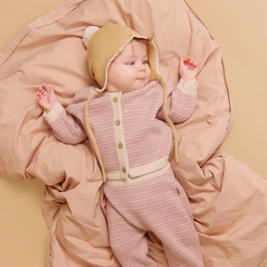 Wheat 7607-567 Knit Bonnet Pomma 9730 Honey Peach