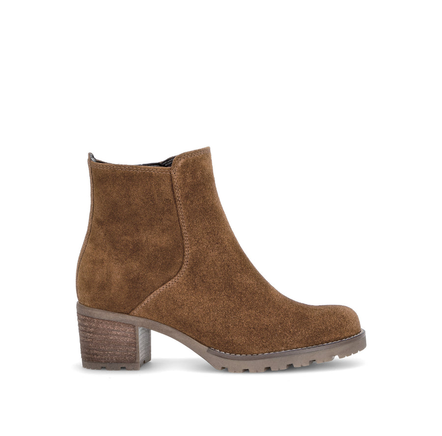 Gabor 8032.01.002 DELIGHT Wide Fit Cognac Boots