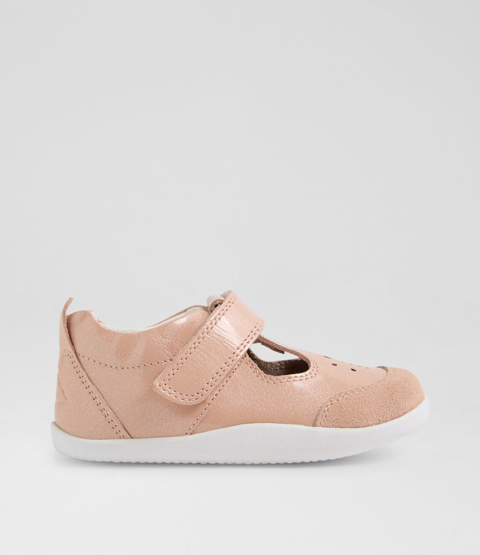 Bobux Rue Xplorer Cameo Rose Shoes