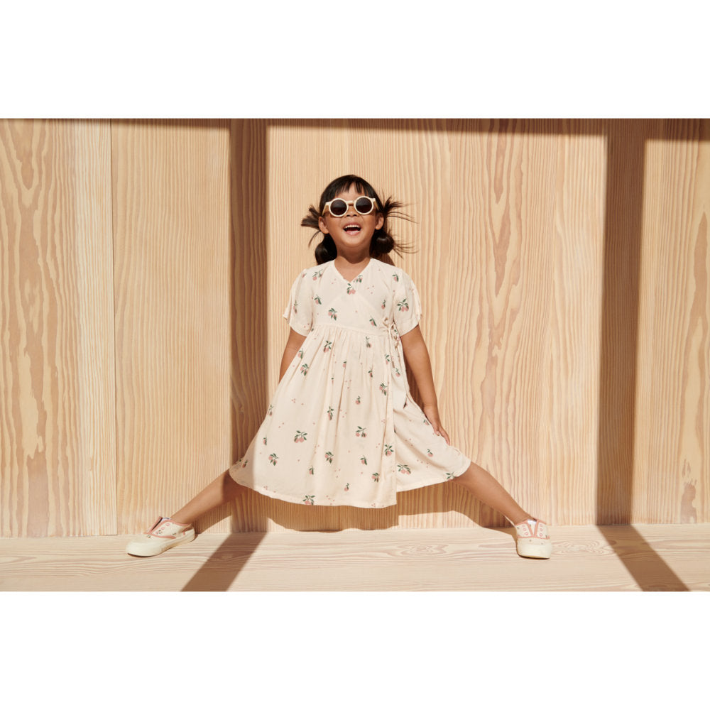 Liewood Darla Sunglasses 4-10 Y Peach / Sea Shell LW20087