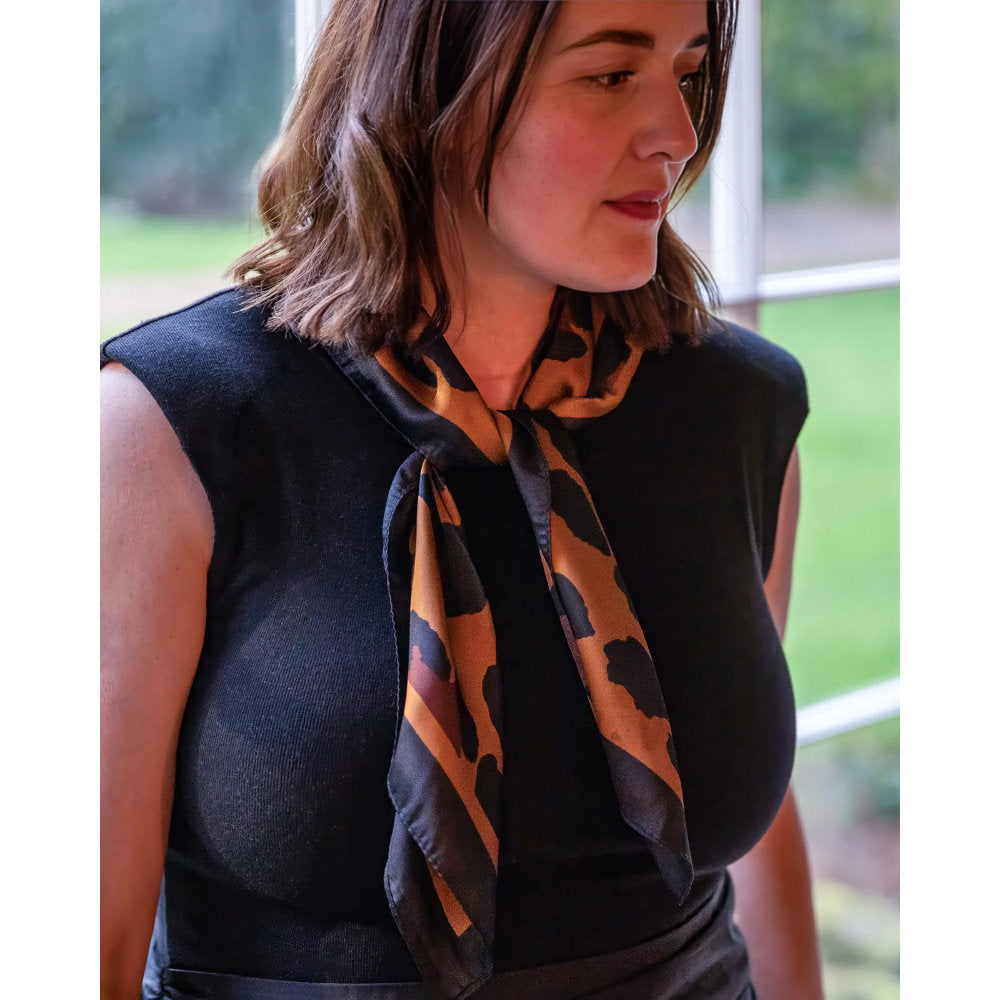 Chalk Luna Scarf - Large Leopard Print