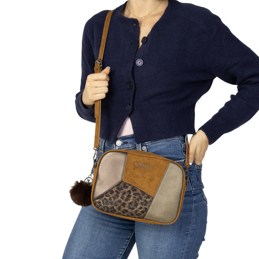 Remonte Q0674-22 Tan Multi Coloured Handbag