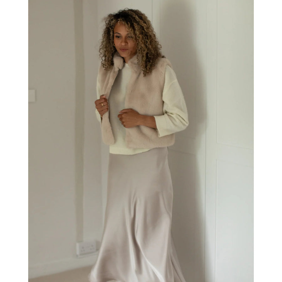 Chalk Talia Gilet Beige