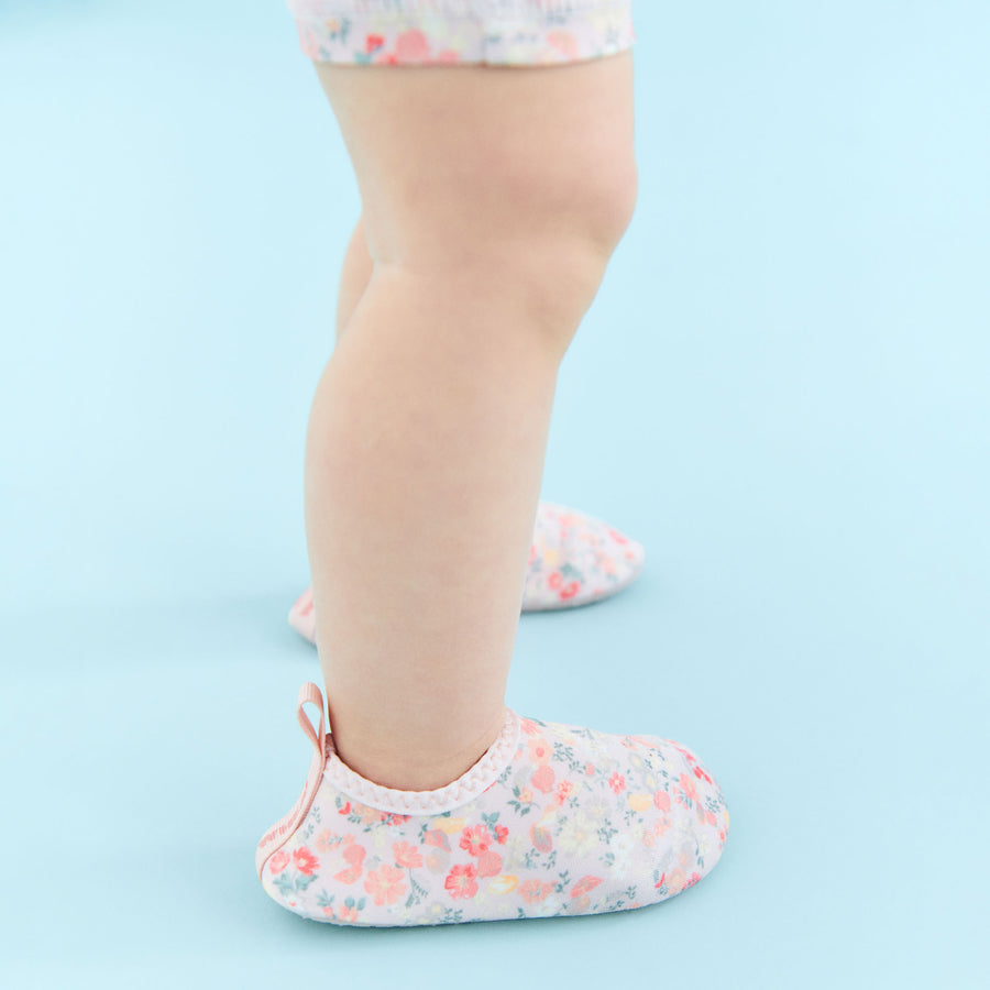 Wheat Swimshoe Dolphin - WF815-02 2526 Powder Flowers And Seashells